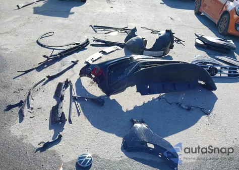 2024 Volkswagen Tiguan 2.0T Se/2.0T Wolfsburg Edition z USA, uszkodzony, nr VIN 3VVMB7AX4RM119973